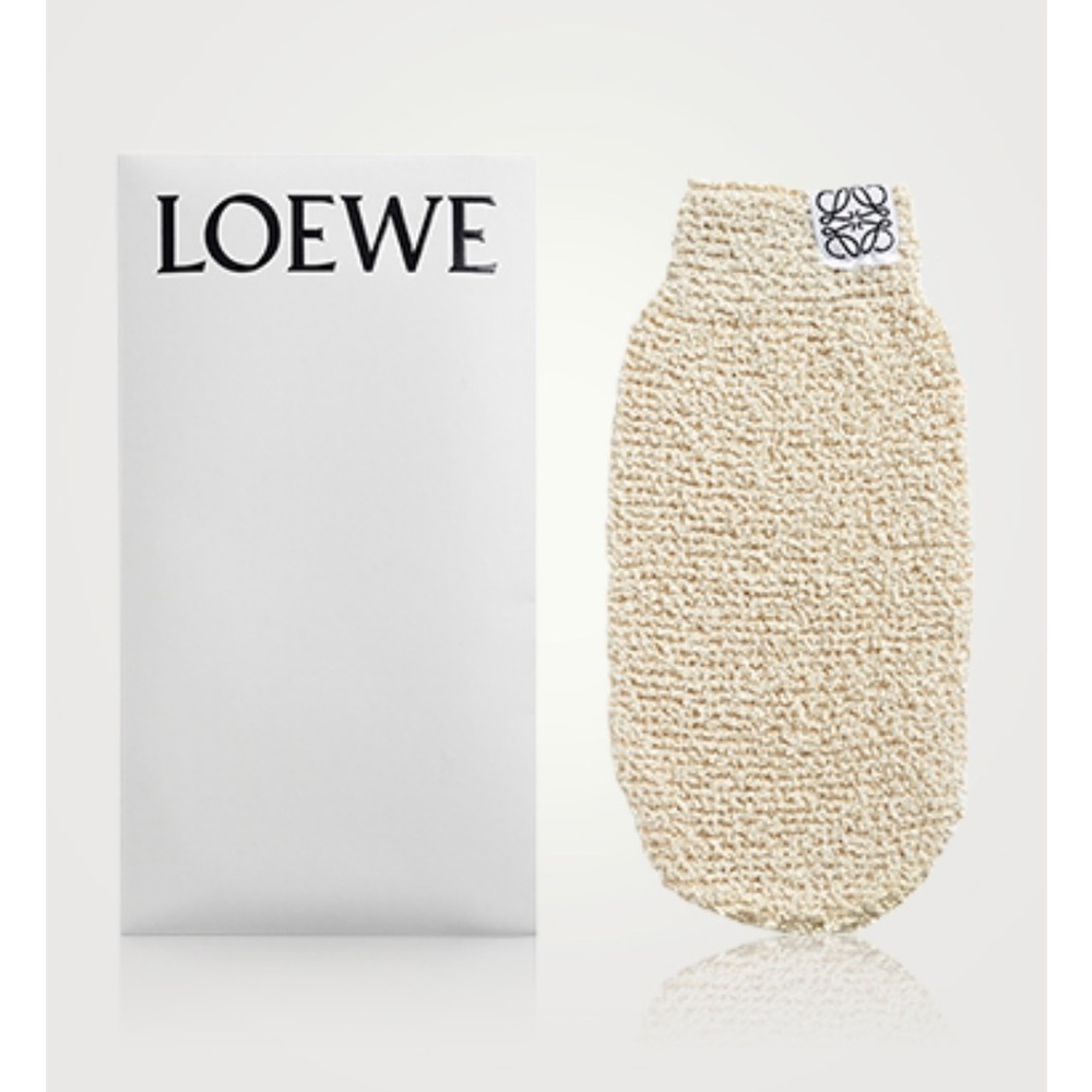 Loewe Bamboo Body Brush Bath Mitt glove Brand New! GWP